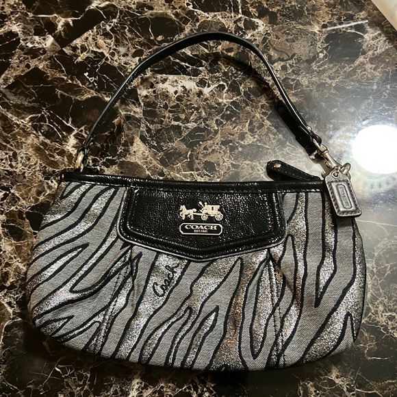 Animal Print Handbag Designer Coach, Size Medium